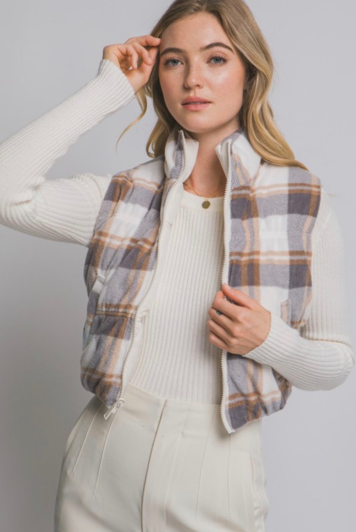 White reversible vest