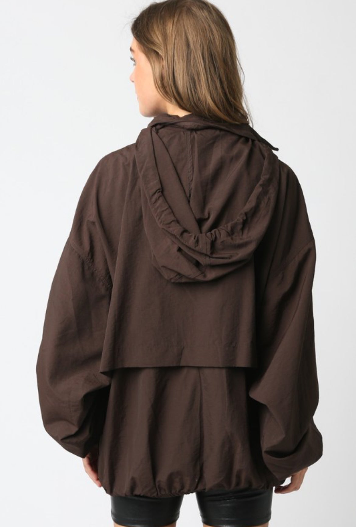 Modish windbreaker jacket