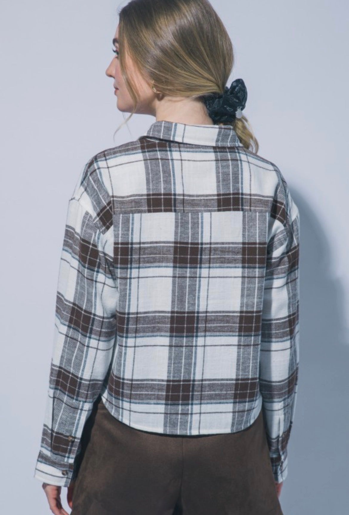 Chocolate cropped flannel