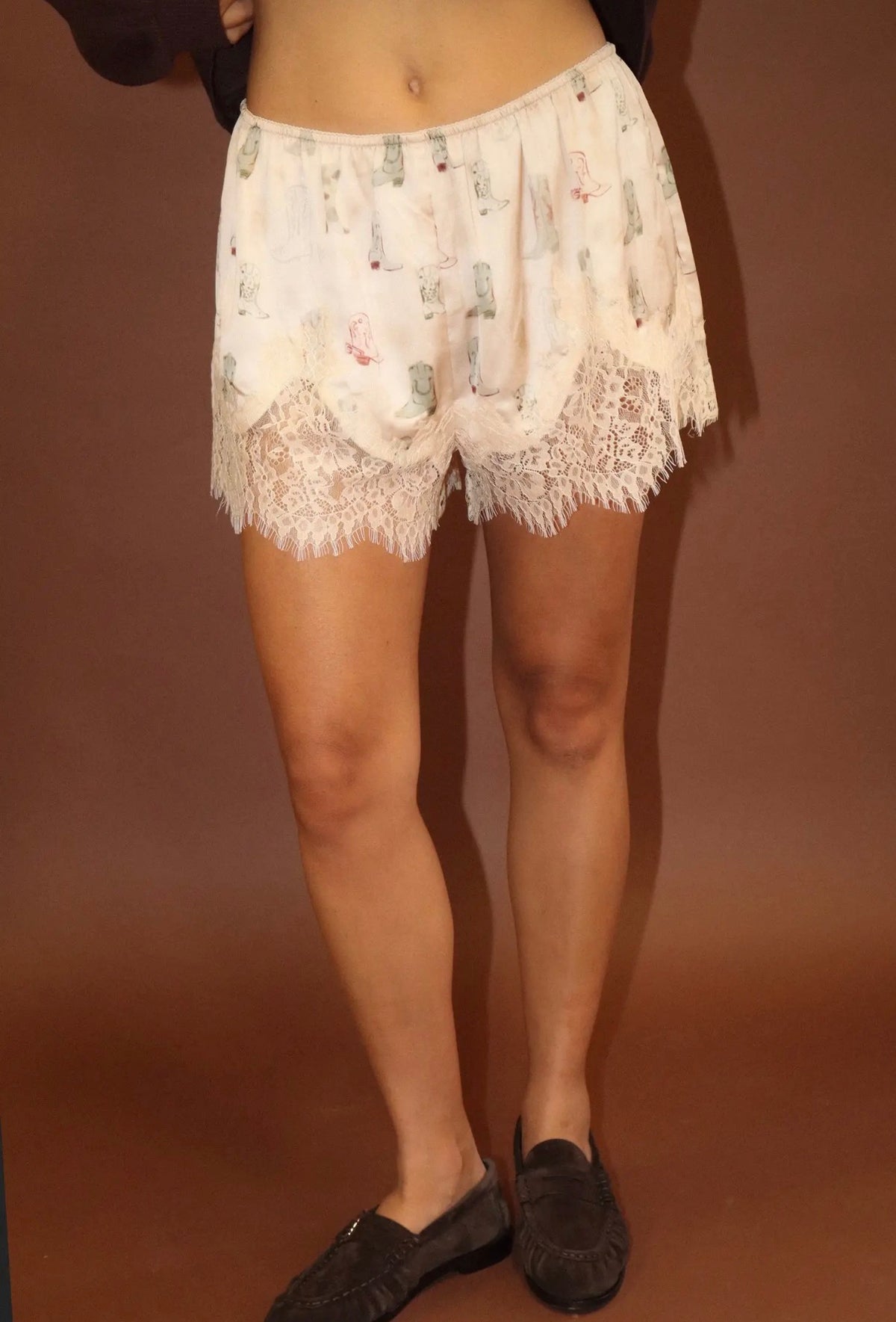 Western boot print lace shorts